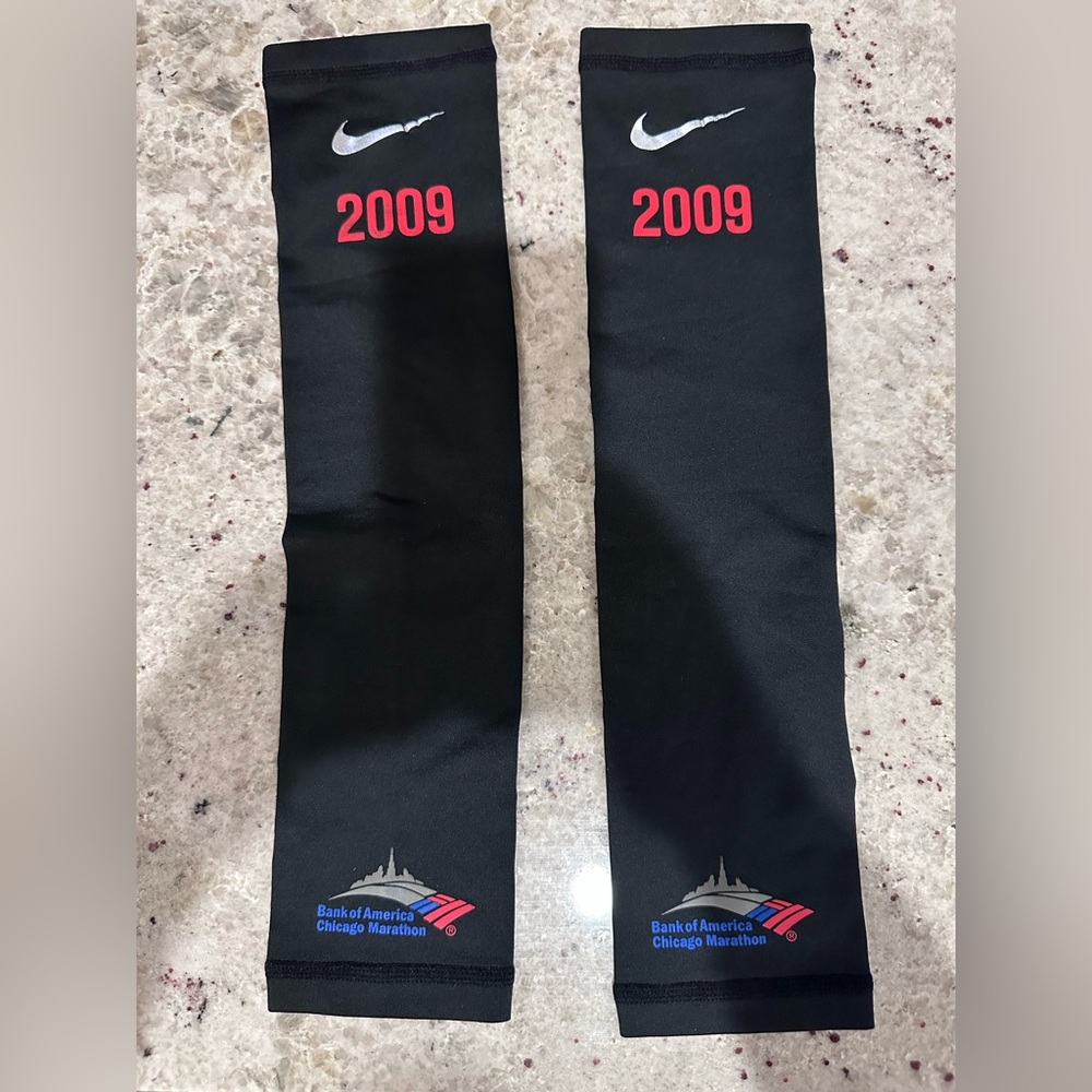 Nike Black Marathon Arm Sleeves with Red Accents